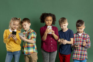 group-childrens-using-phones